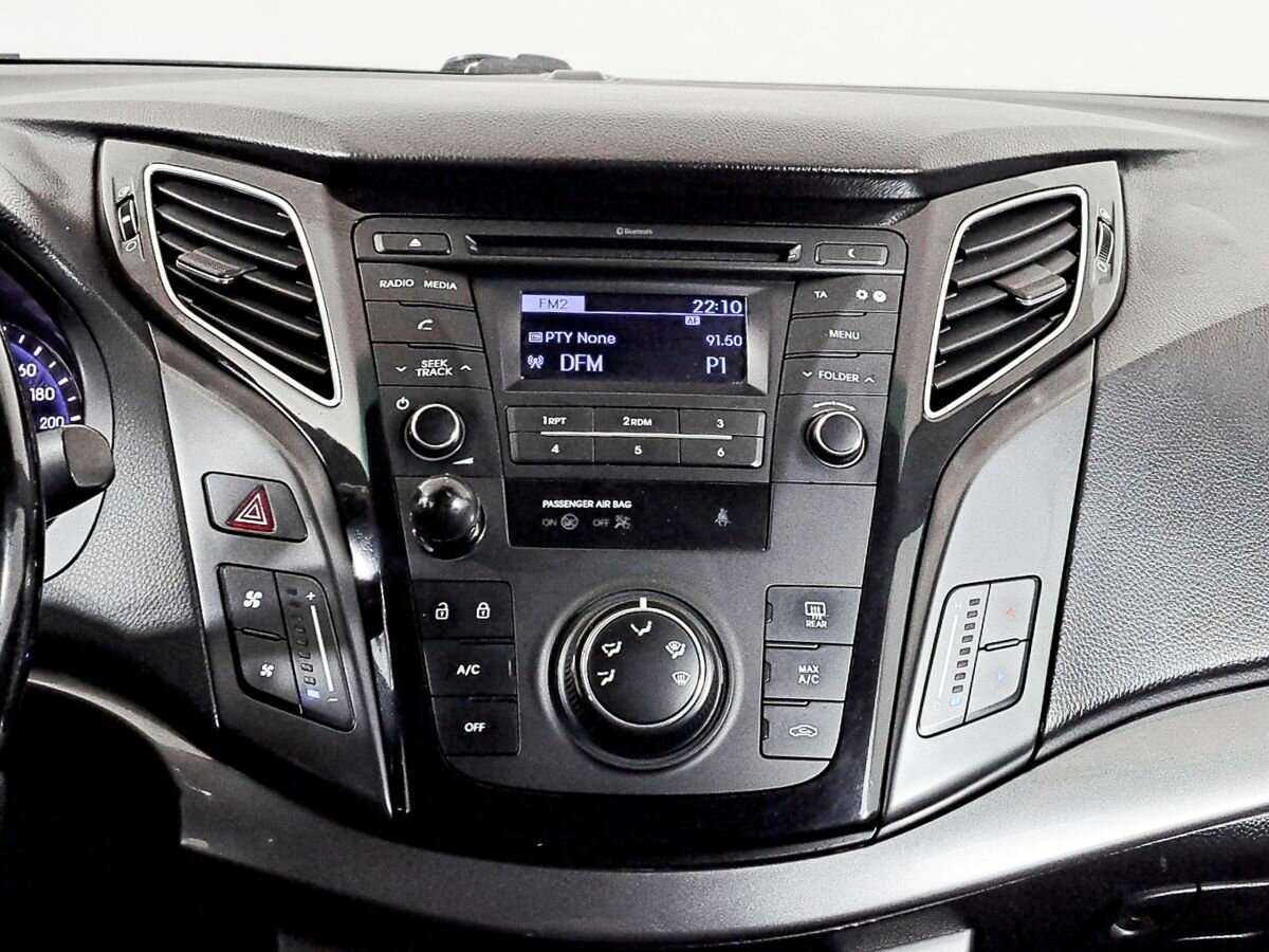 Купить Hyundai i40 с пробегом. Фото: #10