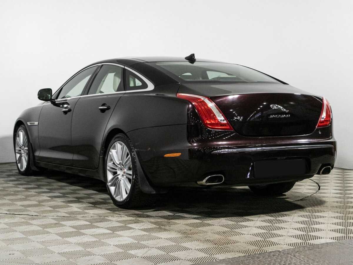 Купить Jaguar XJ с пробегом. Фото: #6