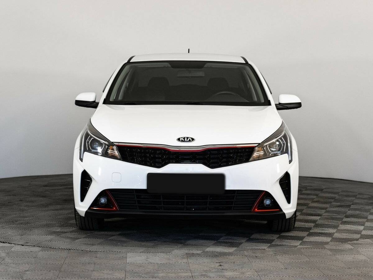 Купить Kia Rio с пробегом. Фото: #2