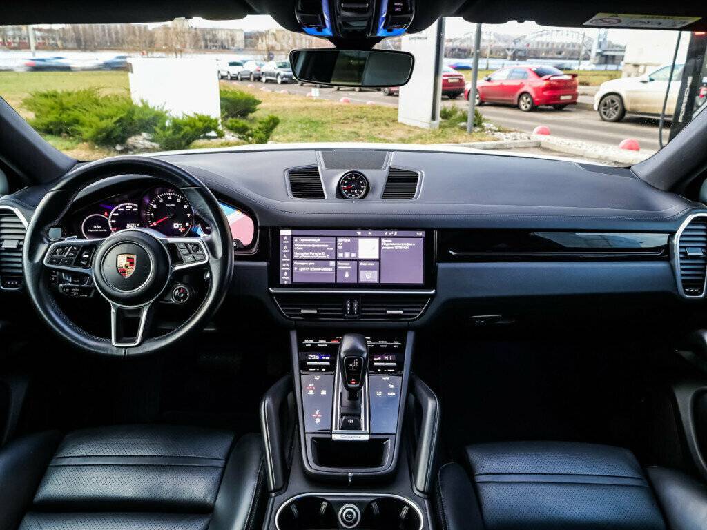 Купить Porsche Cayenne с пробегом. Фото: #10