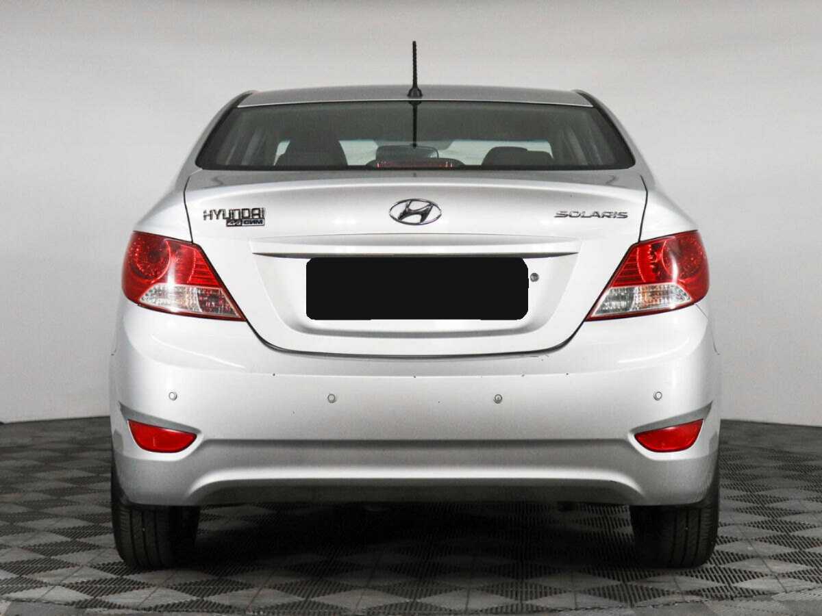 Купить Hyundai Solaris с пробегом. Фото: #5