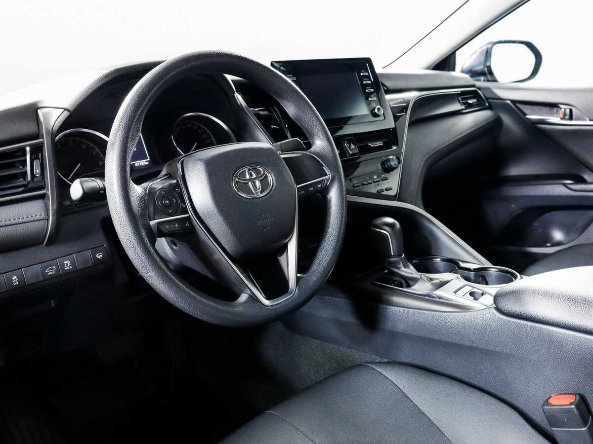 Купить Toyota Camry с пробегом. Фото: #10