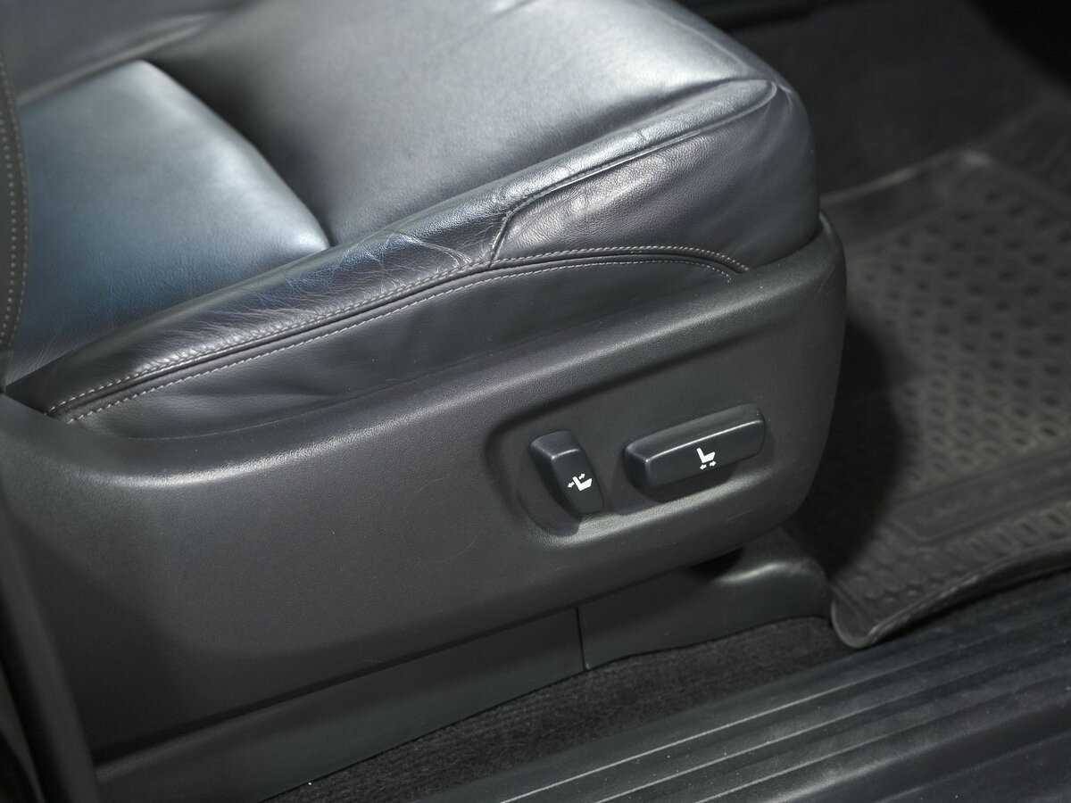 Купить Toyota Land Cruiser Prado с пробегом. Фото: #23