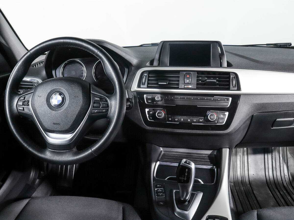 Купить BMW 1 серии с пробегом. Фото: #9