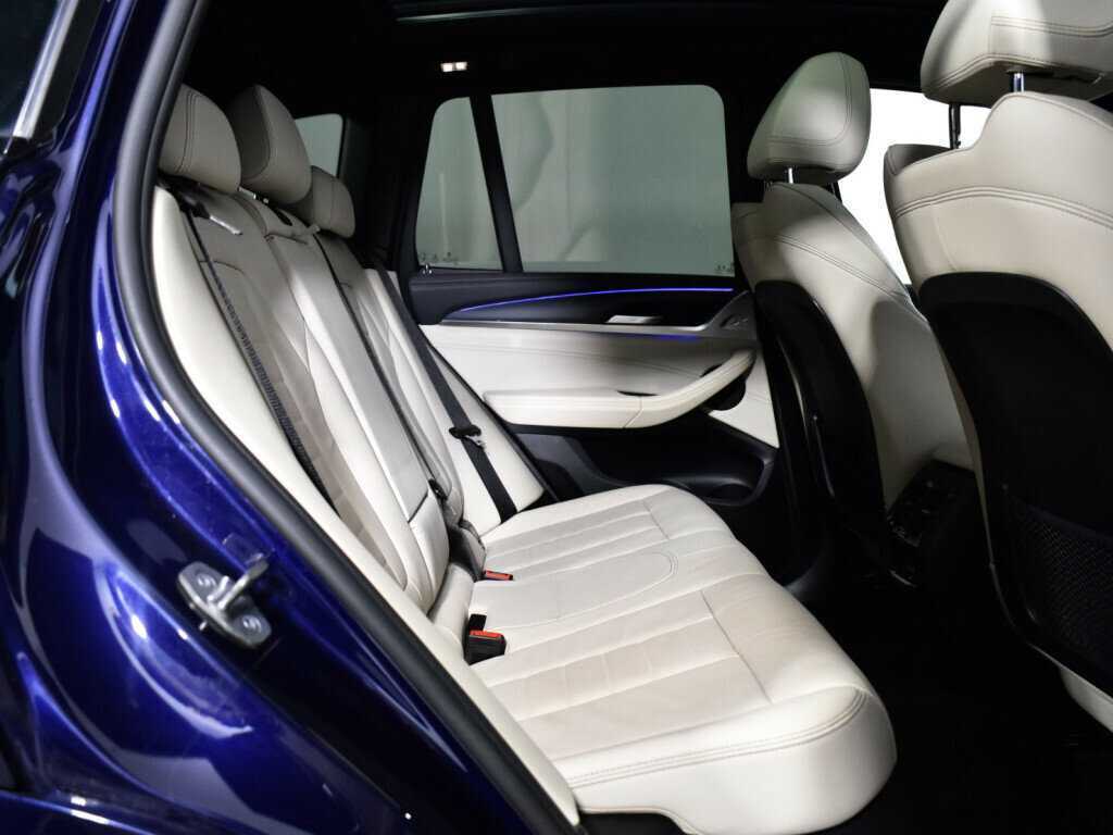 Купить BMW X3 с пробегом. Фото: #9
