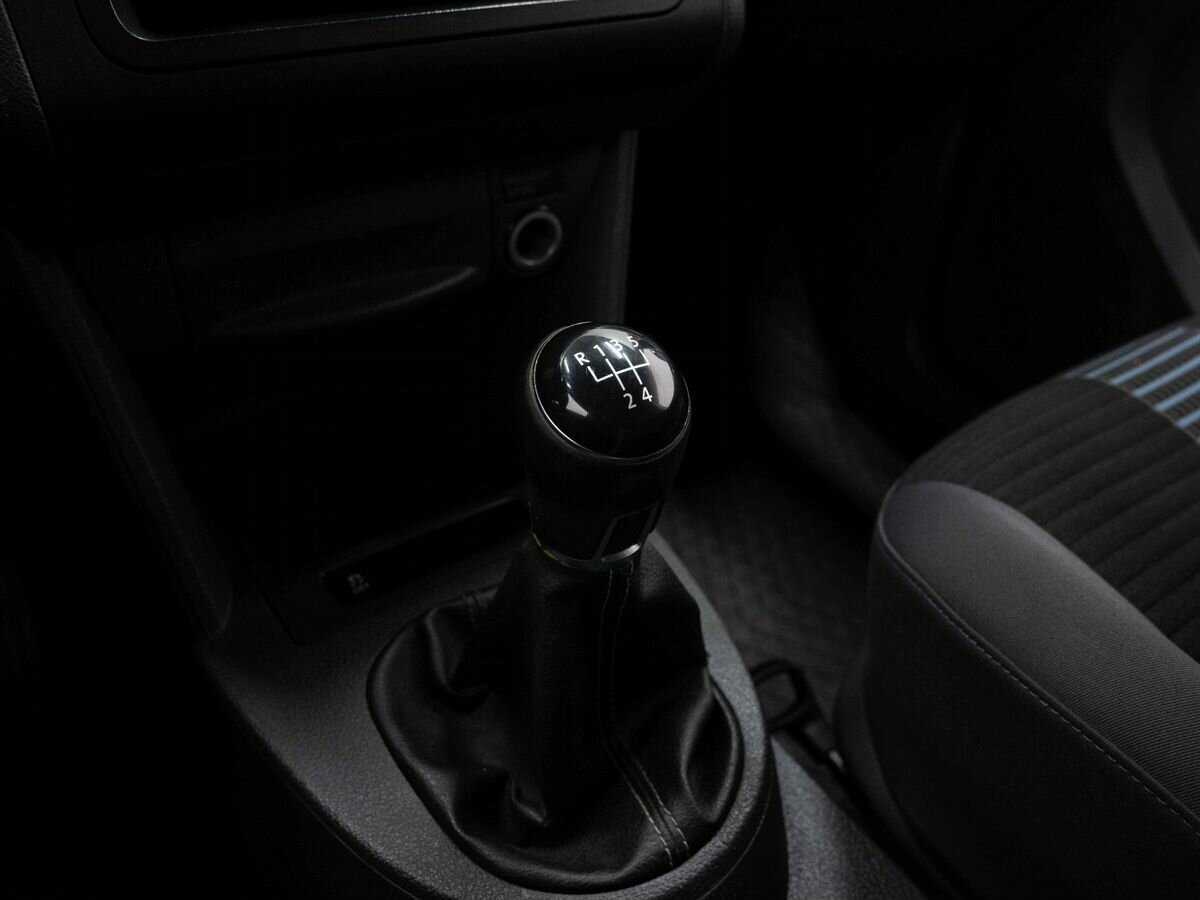 Купить Volkswagen Caddy с пробегом. Фото: #22