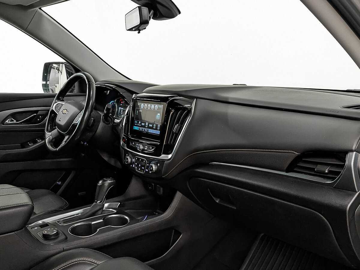 Купить Chevrolet Traverse с пробегом. Фото: #12