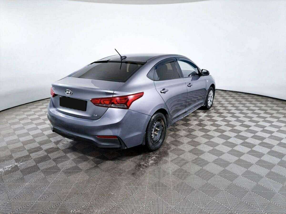 Купить Hyundai Solaris с пробегом. Фото: #4