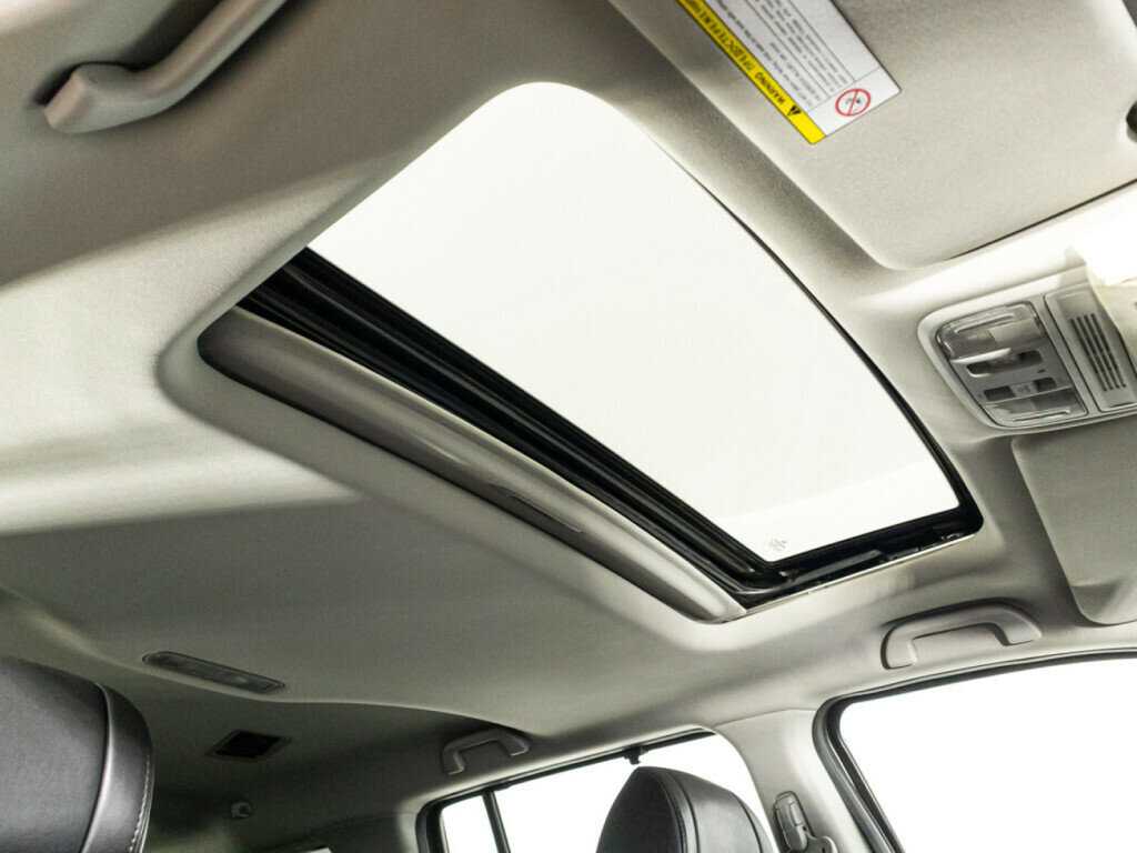 Купить Honda Pilot с пробегом. Фото: #18