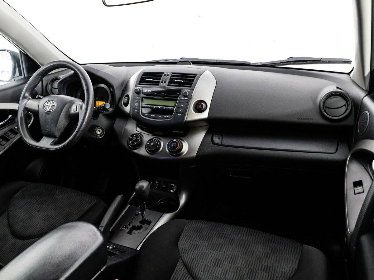 Купить Toyota RAV4 с пробегом. Фото: #6
