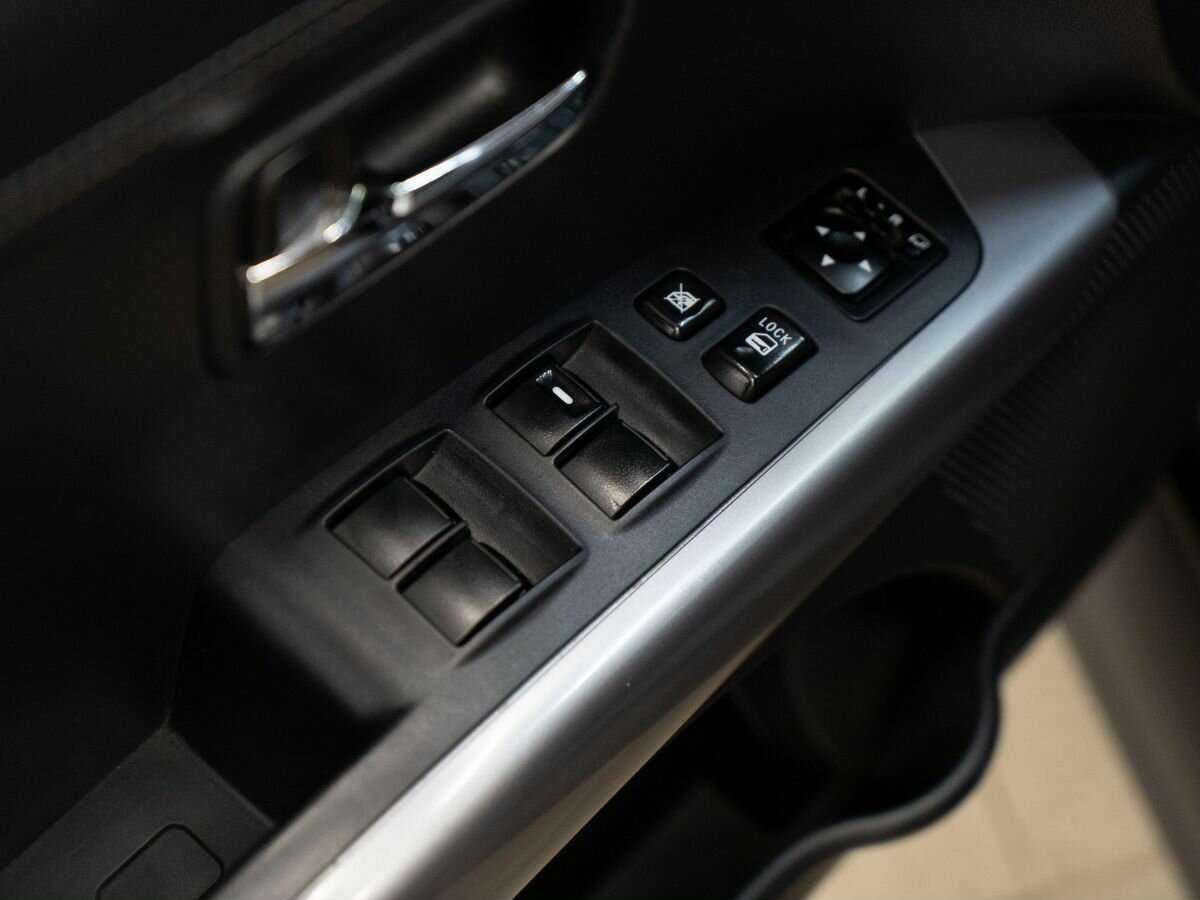 Купить Mitsubishi Outlander с пробегом. Фото: #13