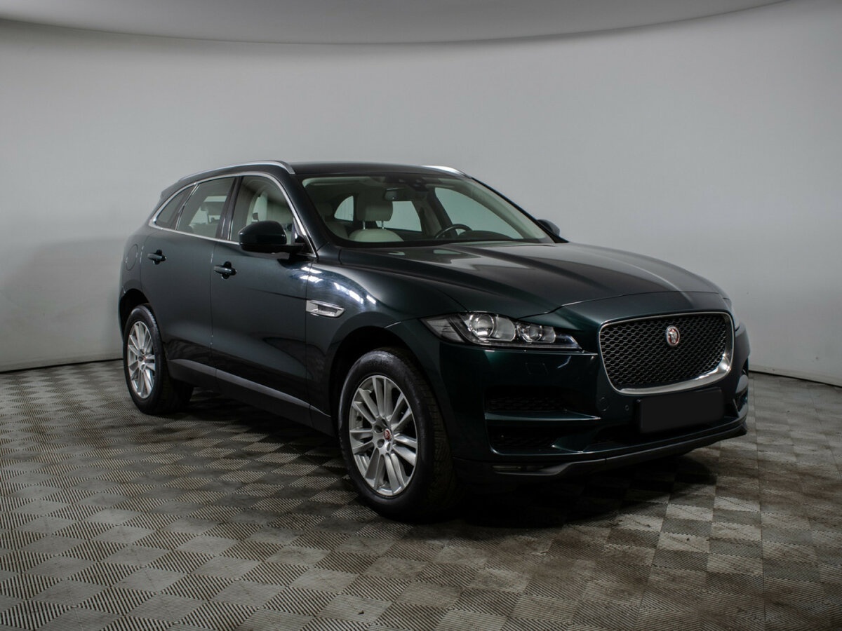 Купить Jaguar F-Pace с пробегом. Фото: #2