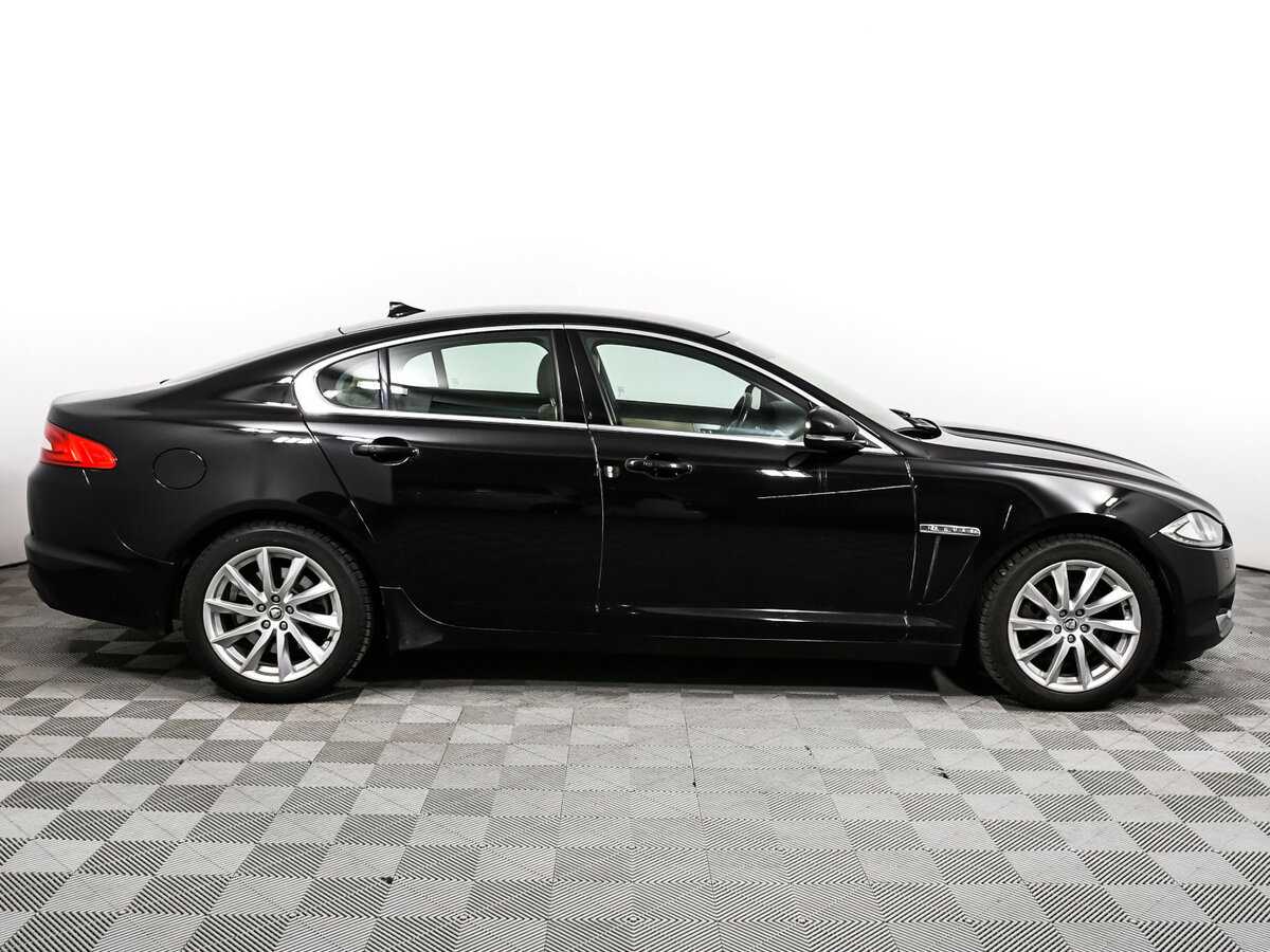 Купить Jaguar XF с пробегом. Фото: #3