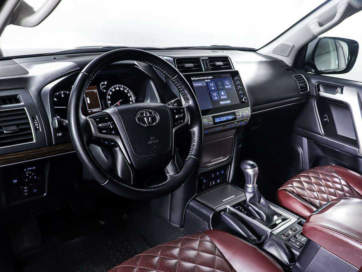Купить Toyota Land Cruiser Prado с пробегом. Фото: #12