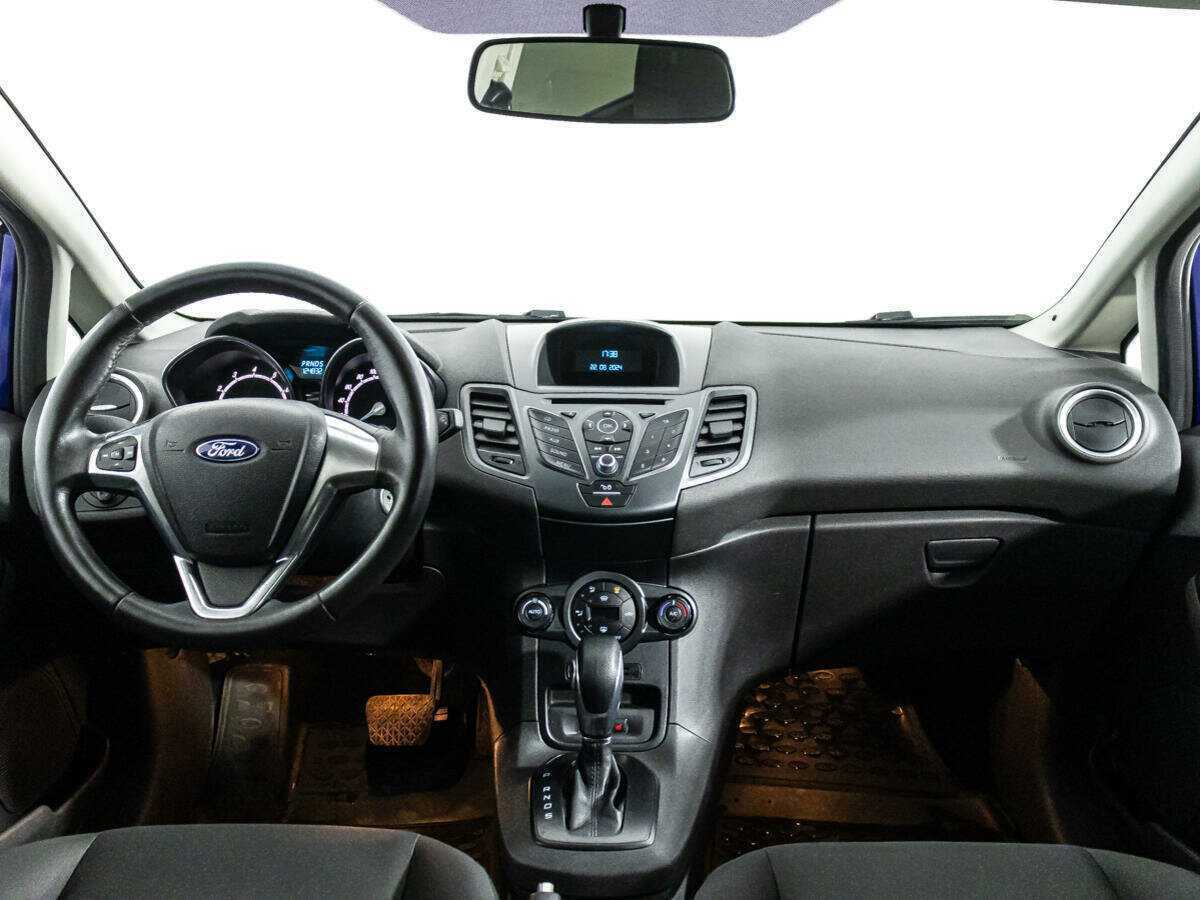 Купить Ford Fiesta с пробегом. Фото: #12