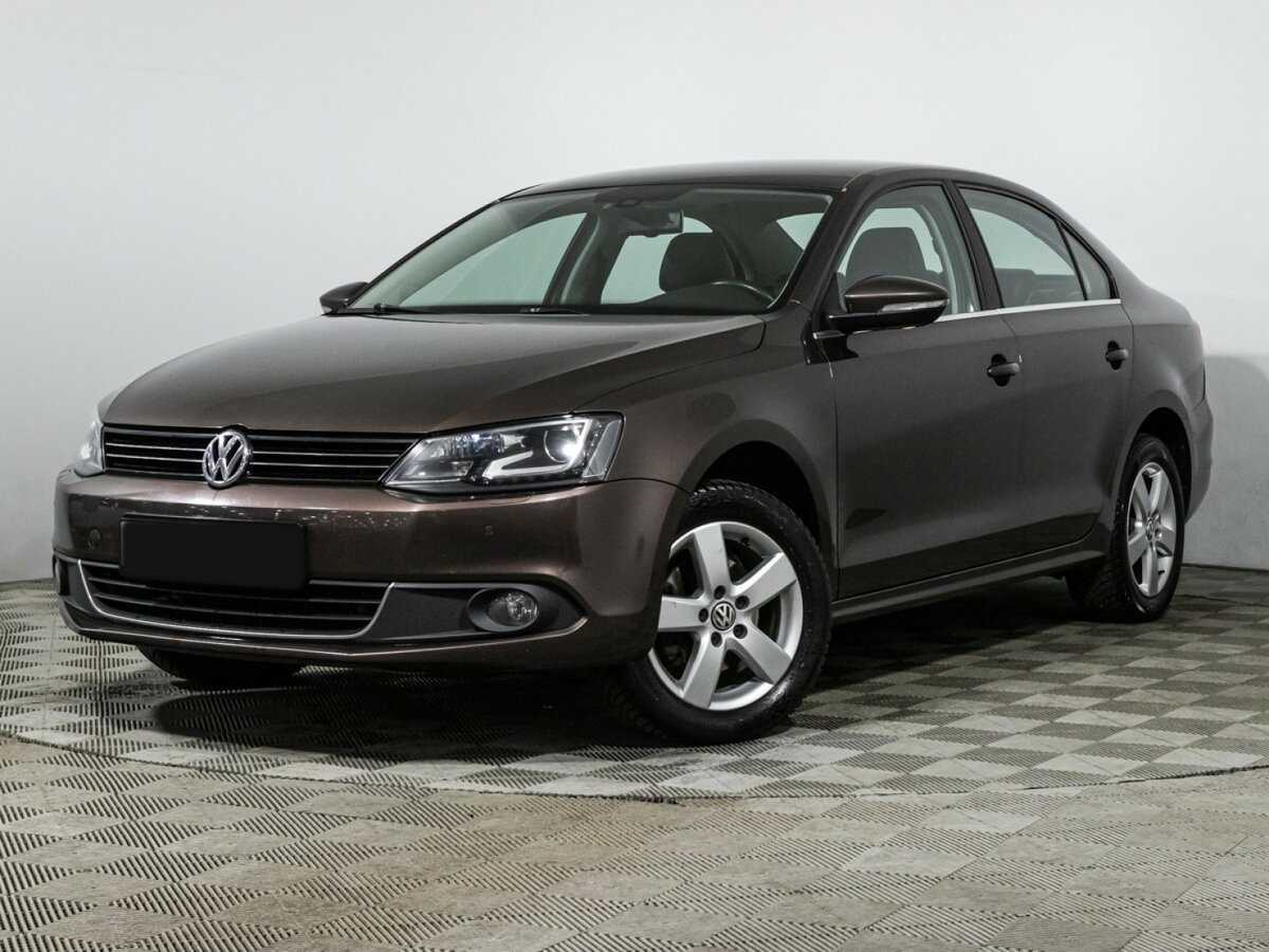 Купить Volkswagen Jetta с пробегом. Посмотреть фото