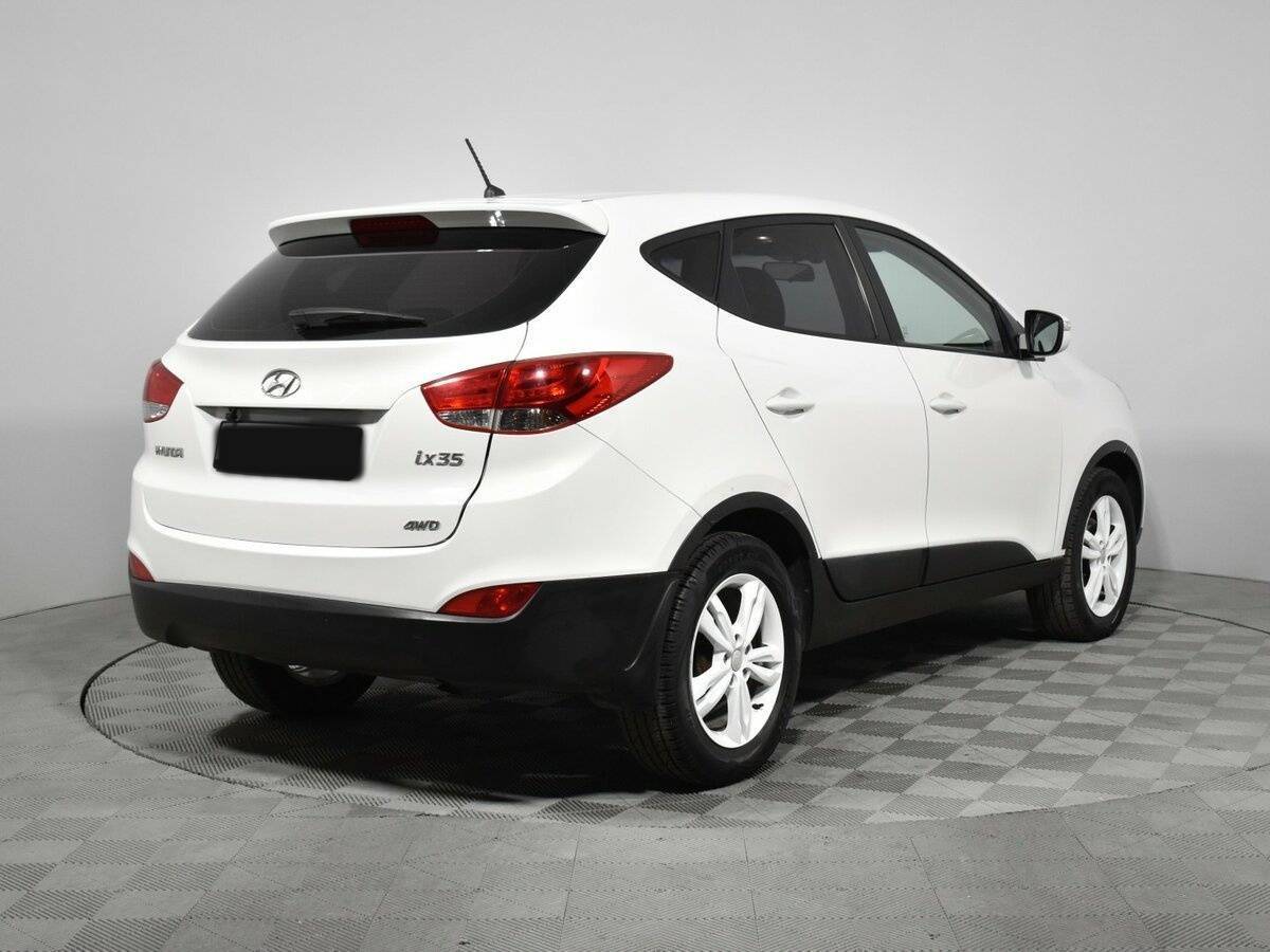 Купить Hyundai ix35 с пробегом. Фото: #4