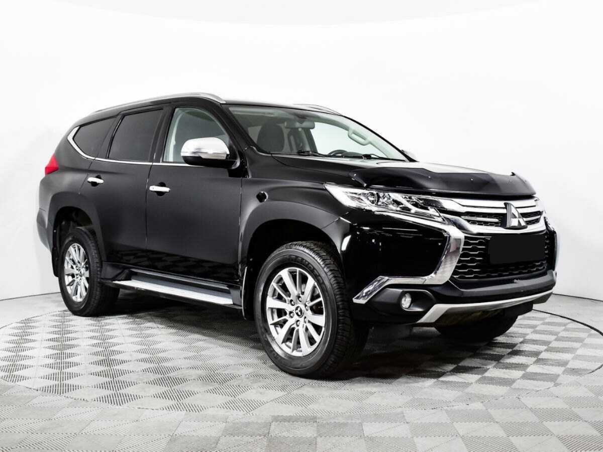 Купить Mitsubishi Pajero Sport с пробегом. Фото: #2
