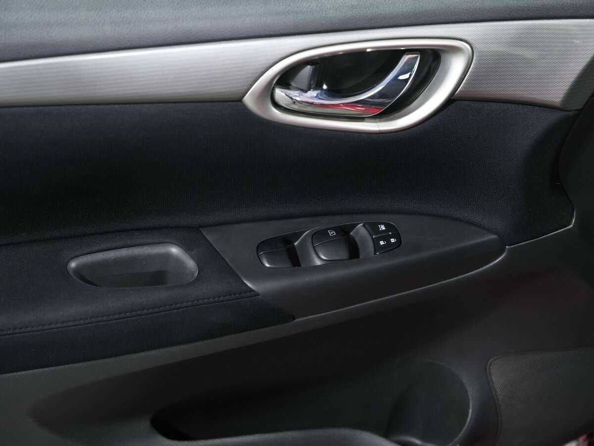 Купить Nissan Sentra с пробегом. Фото: #13