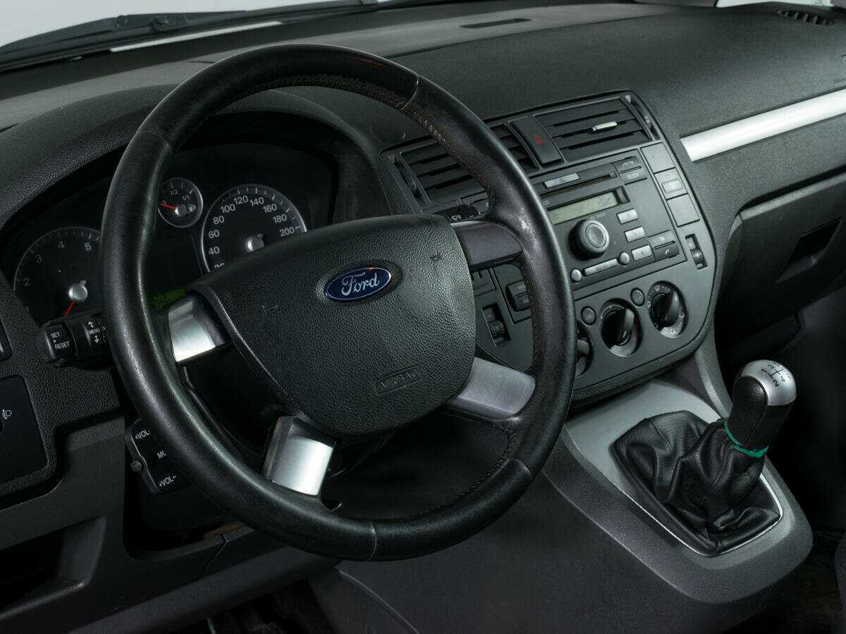 Купить Ford C-MAX с пробегом. Фото: #9