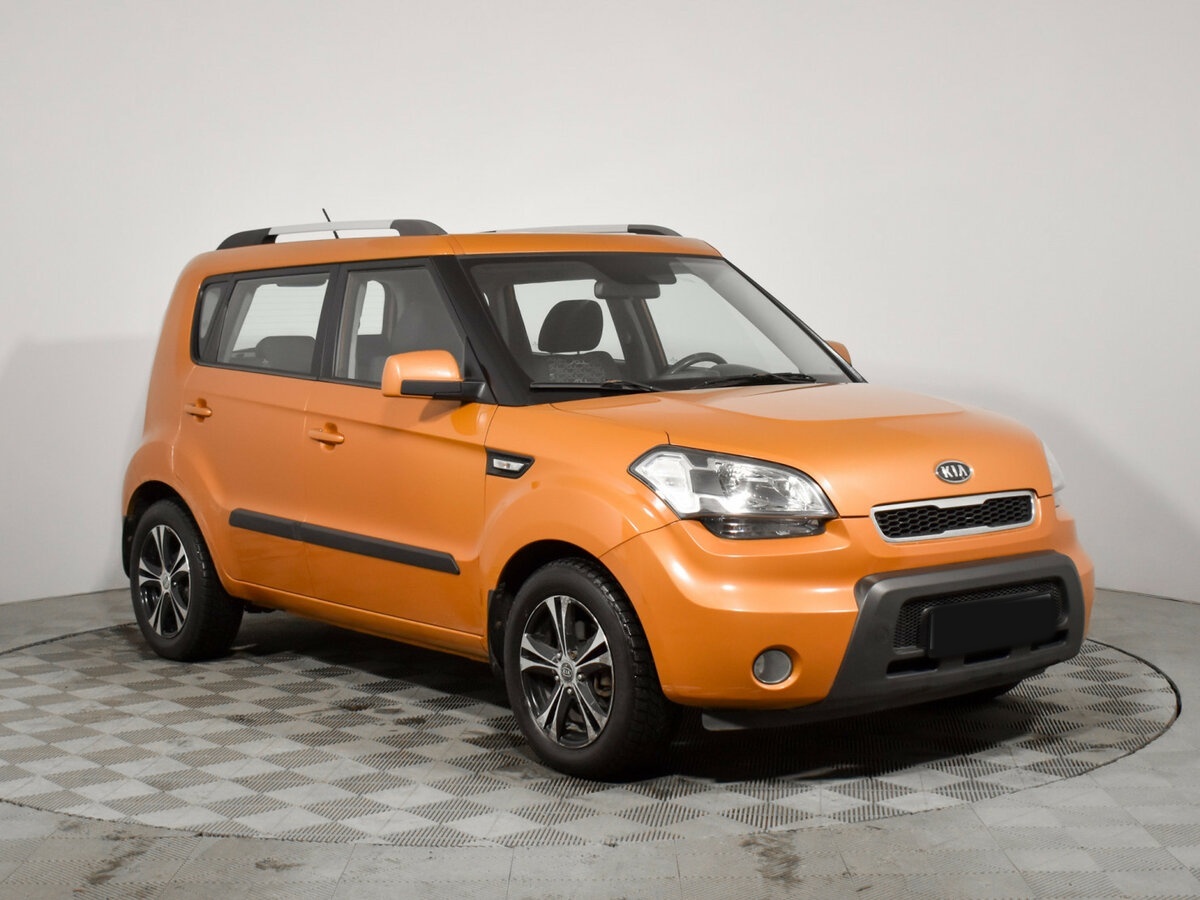 Купить Kia Soul с пробегом. Фото: #2