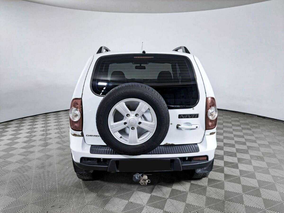 Купить Chevrolet Niva с пробегом. Фото: #5