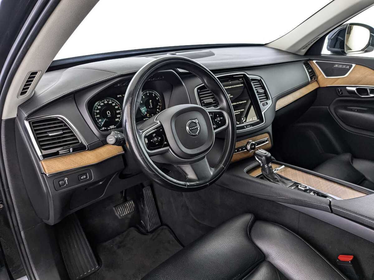 Купить Volvo XC90 с пробегом. Фото: #10