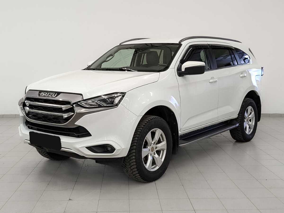 Купить Isuzu MU-X с пробегом. Посмотреть фото