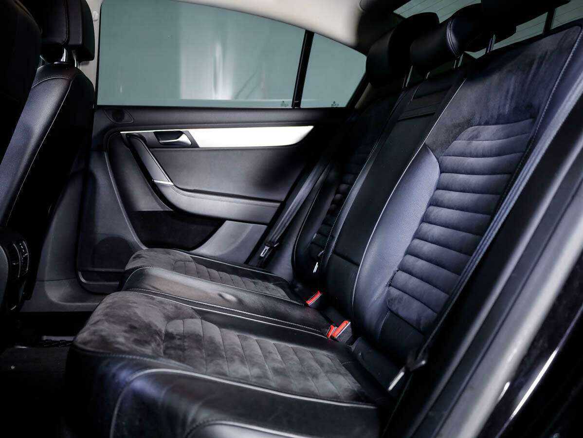 Купить Volkswagen Passat с пробегом. Фото: #11