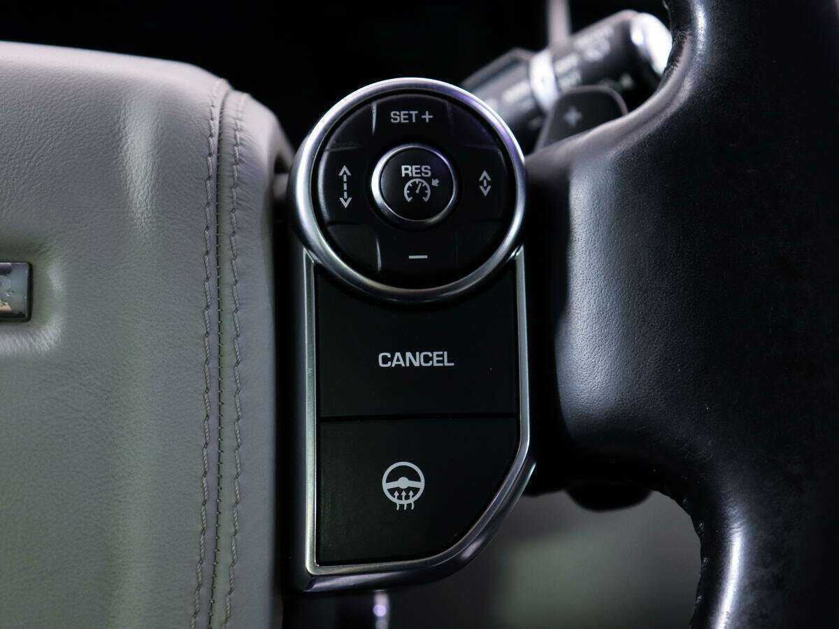 Купить Land Rover Range Rover с пробегом. Фото: #23