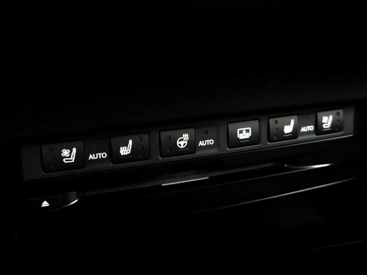 Купить Lexus ES с пробегом. Фото: #28