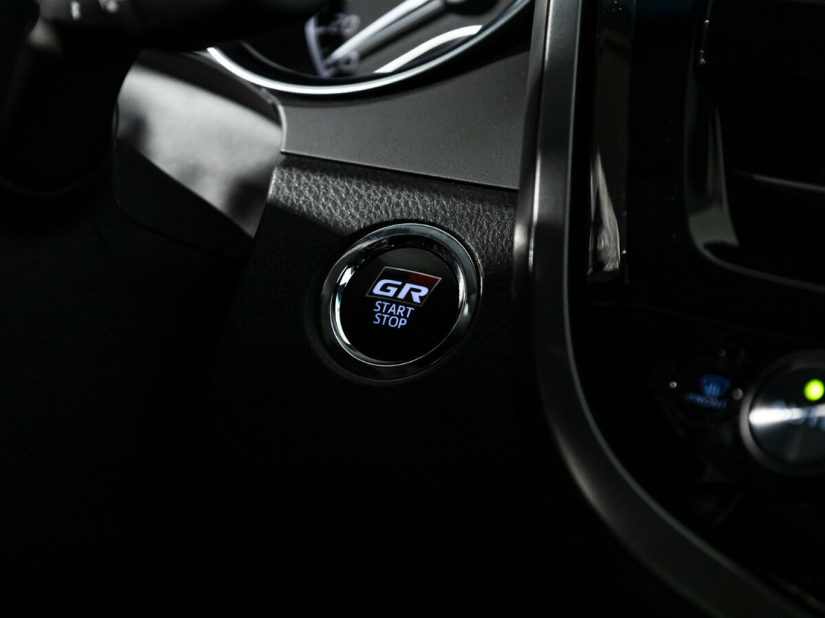 Купить Toyota Camry с пробегом. Фото: #17
