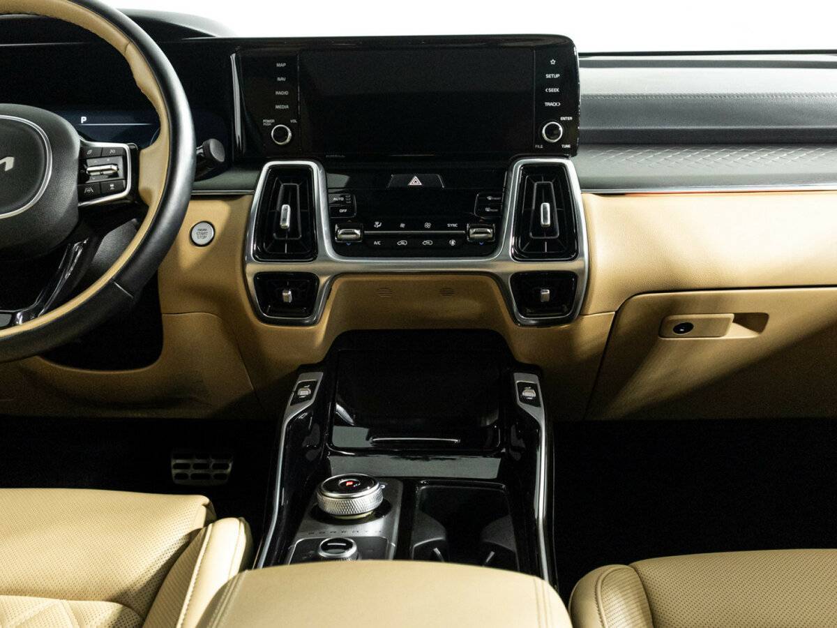 Купить Kia Sorento с пробегом. Фото: #13