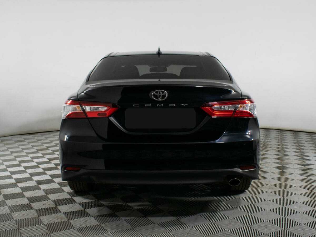Купить Toyota Camry с пробегом. Фото: #3