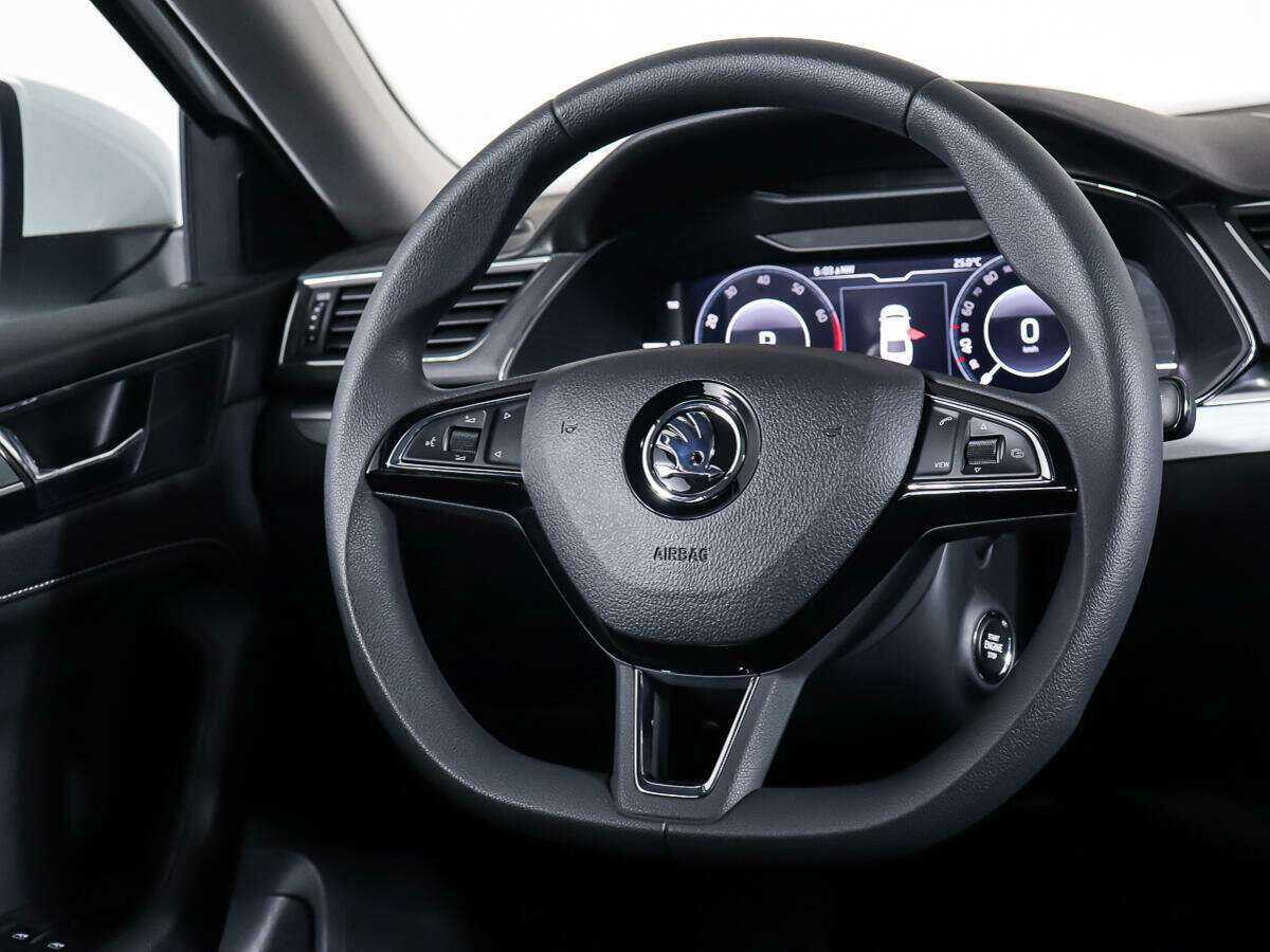 Купить Skoda Superb с пробегом. Фото: #12