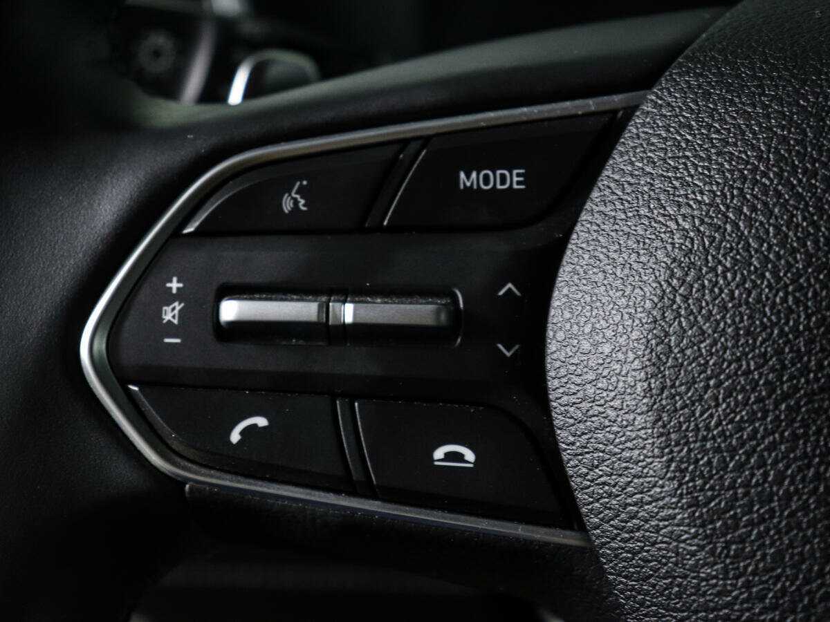 Купить Hyundai Santa Fe с пробегом. Фото: #21