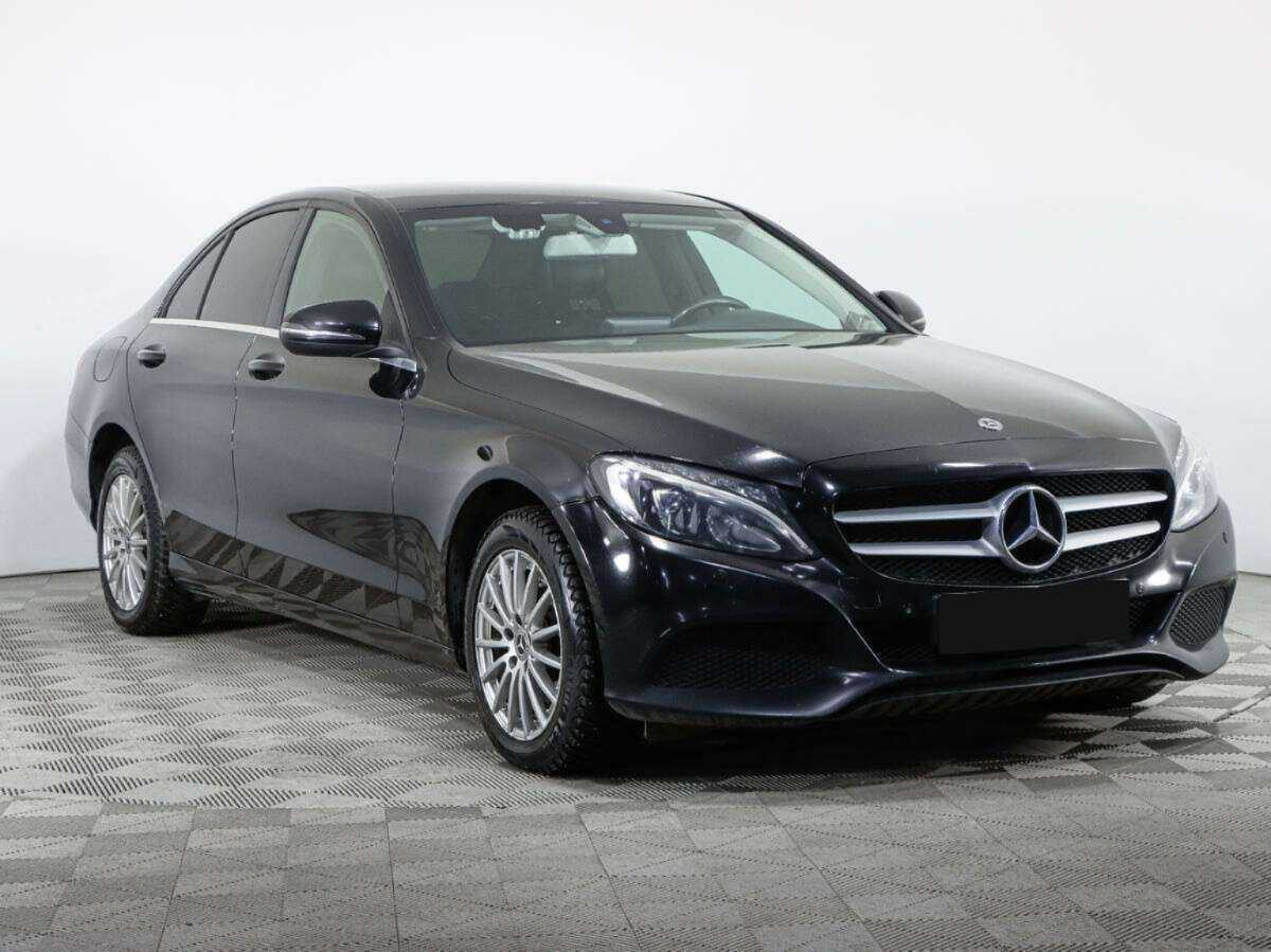 Купить Mercedes-Benz C-Класс с пробегом. Фото: #2
