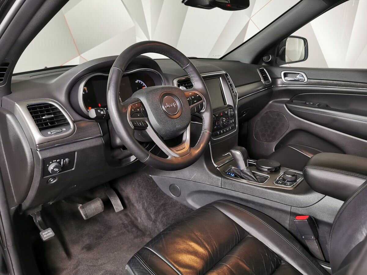 Купить Jeep Grand Cherokee с пробегом. Фото: #13