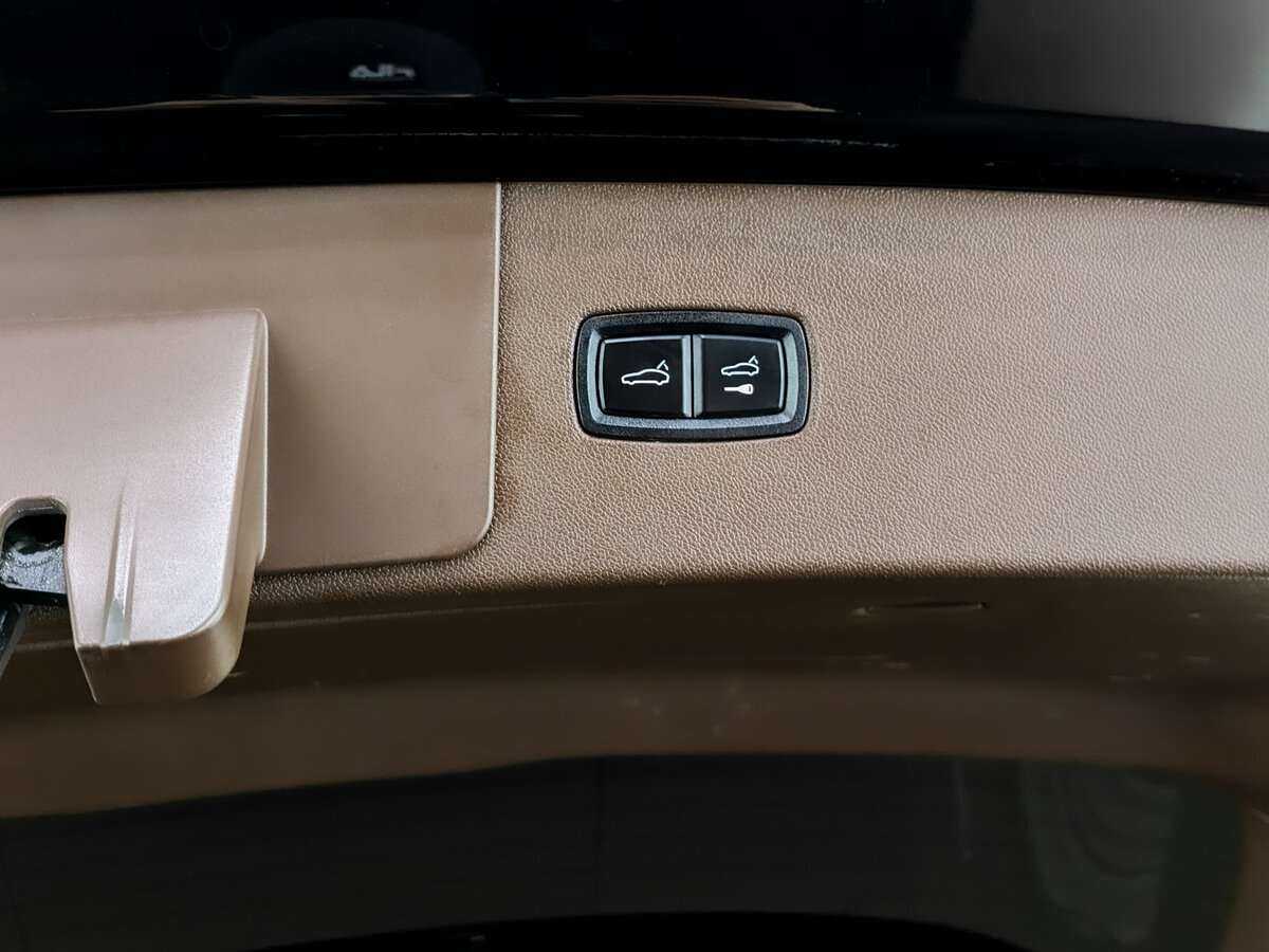 Купить Porsche Cayenne с пробегом. Фото: #19