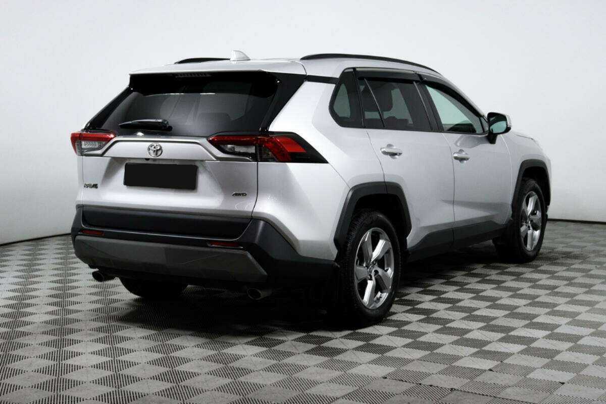 Купить Toyota RAV4 с пробегом. Фото: #4