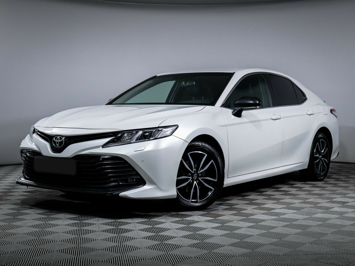Купить Toyota Camry с пробегом. Фото: #0