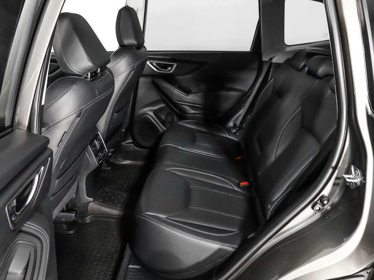 Купить Subaru Forester с пробегом. Фото: #11