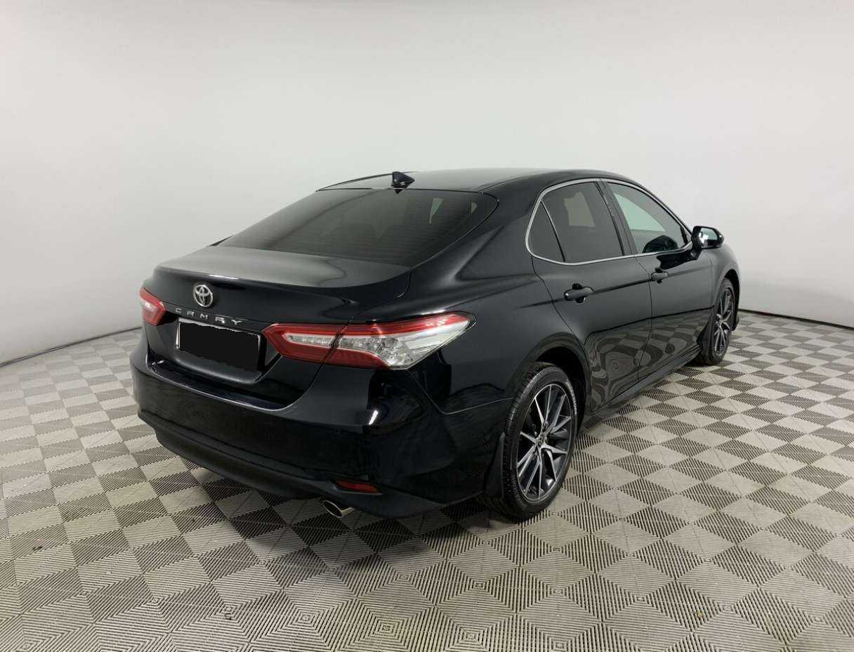 Купить Toyota Camry с пробегом. Фото: #3