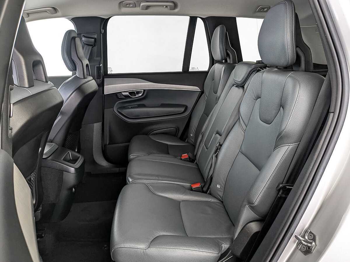 Купить Volvo XC90 с пробегом. Фото: #17