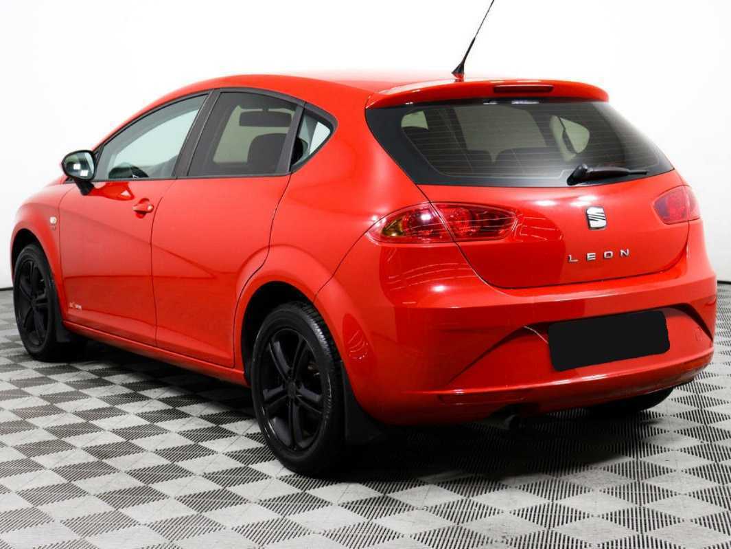 Купить SEAT Leon с пробегом. Фото: #6