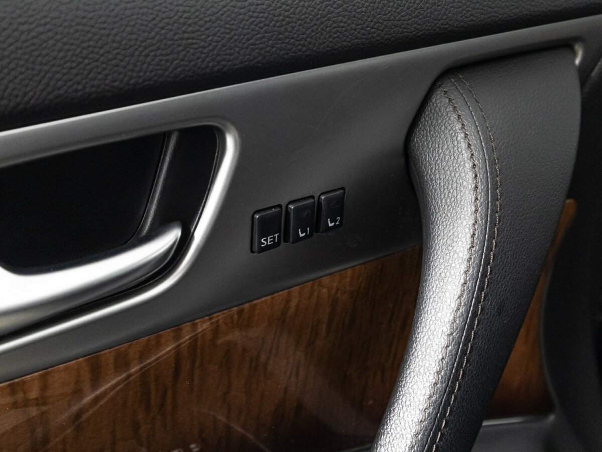 Купить Infiniti QX70 с пробегом. Фото: #16