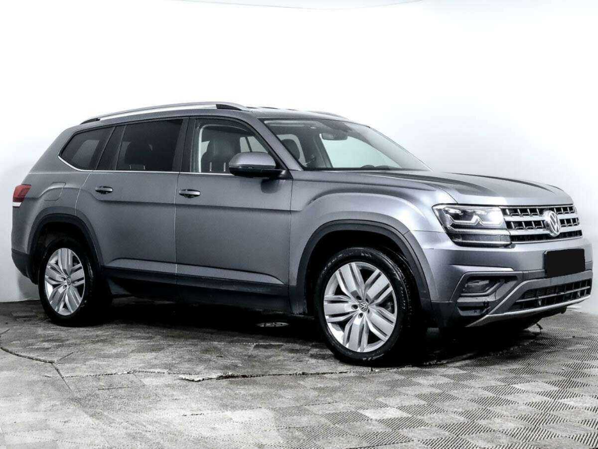 Купить Volkswagen Teramont с пробегом. Фото: #2