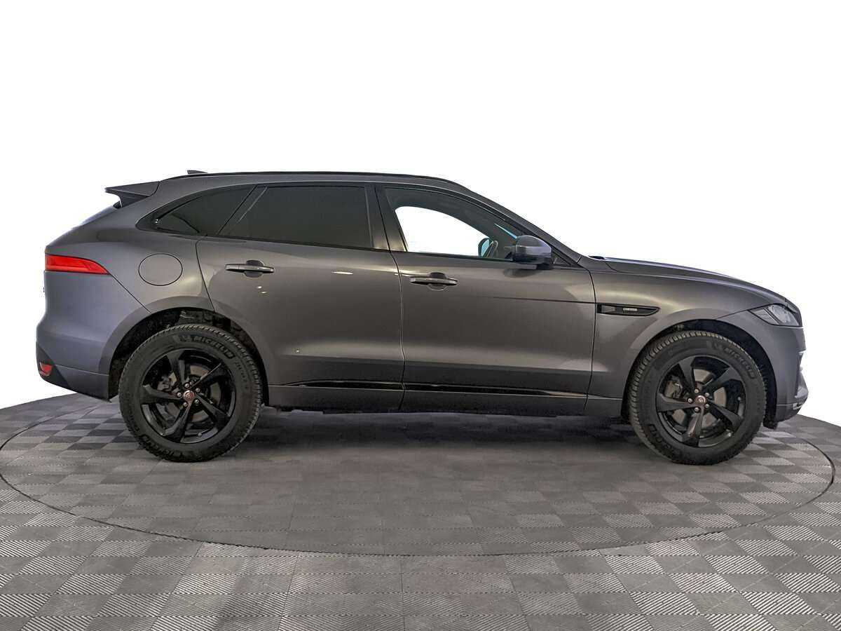 Купить Jaguar F-Pace с пробегом. Фото: #3