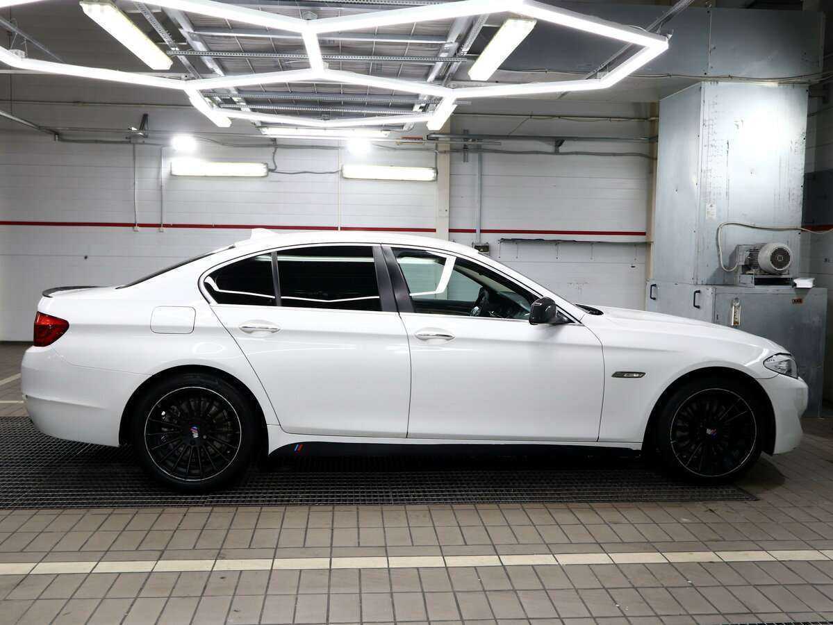 Купить BMW 5 серии с пробегом. Фото: #11