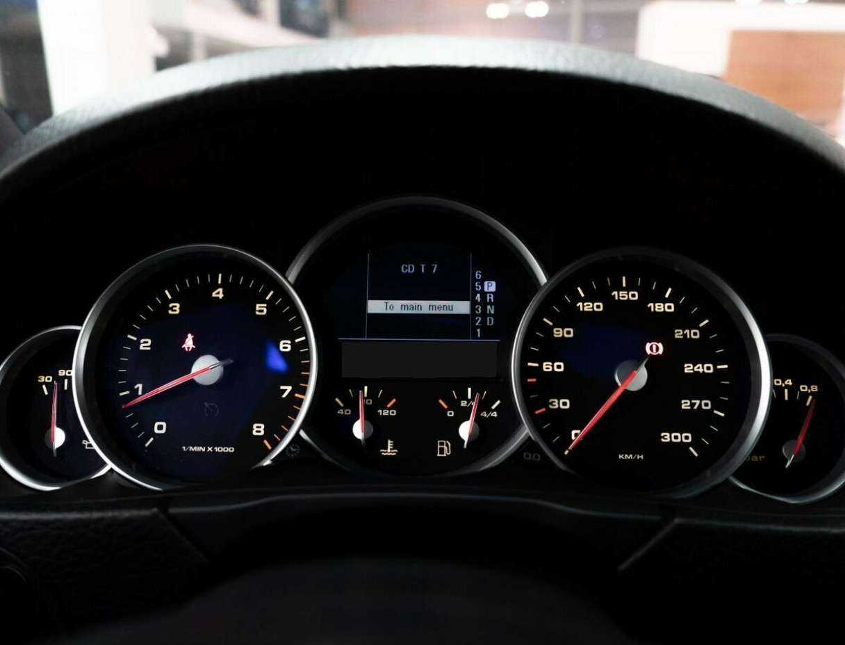 Купить Porsche Cayenne с пробегом. Фото: #10